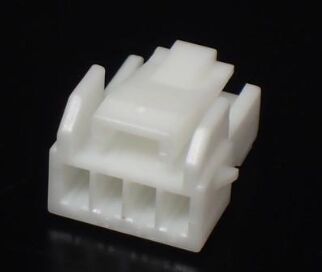 PARP-04V 4位置 2.0mmピッチコネクタハウジング PAシリーズ容器 クリップ終結 ポジティブロック コンパクト 3A 評価 100V AC ワイヤー-トゥ-ボードとLED照明