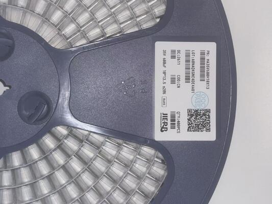 MA35V680M10X13 680μF 35Vアルム電池キャップ 10x13mm 105°C低インピーダンスの長寿命 電力および産業用高波動