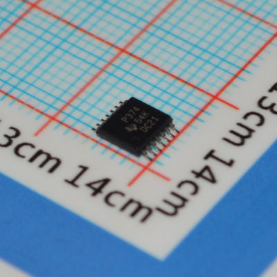 TLC374CPWR クワッド CMOS コンパレータ 2μs 応答 2.7-16V 電源 1mV オフセット プッシュプル出力 TSSOP-14 -40°C～+125°C 産業グレード