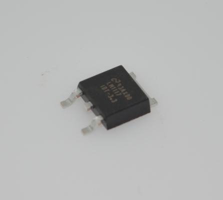 LM1117IDTX-3.3/NOPB 3.3V 800mA LDOレギュレーター 1V ドロップ 0.4% 正確電流/熱保護 セルミックキャップ付き安定 SOT-223 パッケージ -40°Cから+125°C範囲