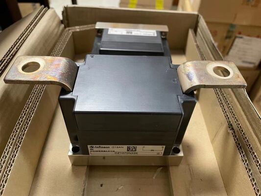 DZ1070N22K 2200V 1070A HiPak IGBTモジュール 低VCE(sat) 高短絡耐量 低スイッチング損失 プレスフィット技術 HVDCおよび高出力トラクションドライブ用